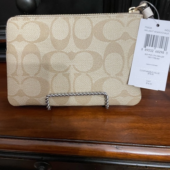 Coach Beige and Cream Wristlet - Picture 2 of 6